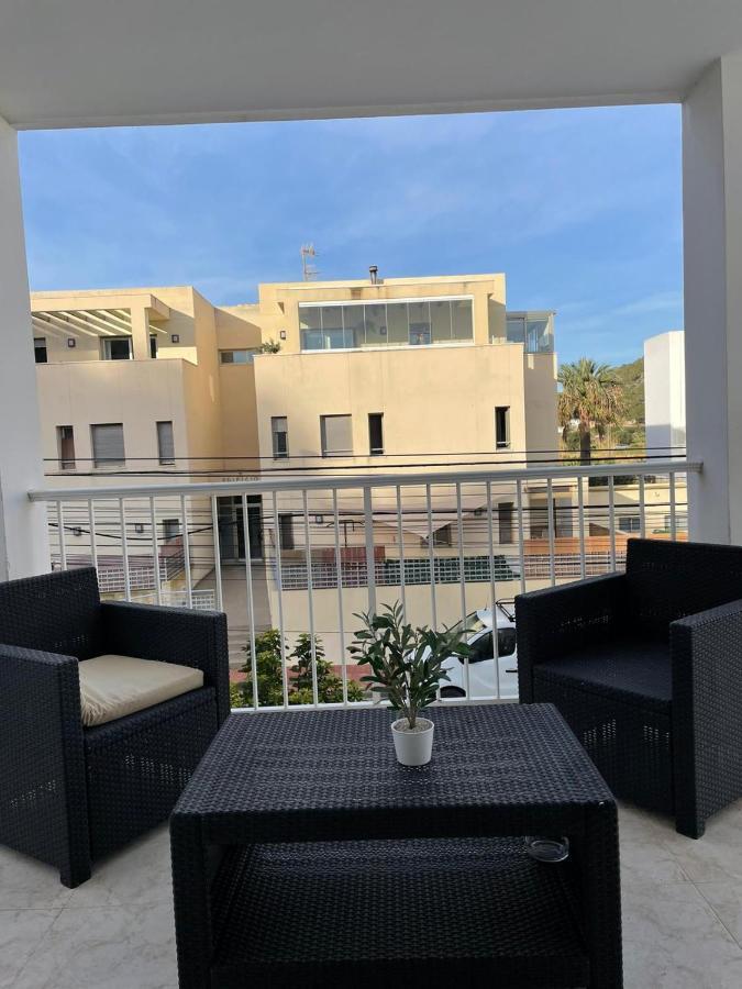 Apartamentos Torres Cardona Cala Llonga  Εξωτερικό φωτογραφία