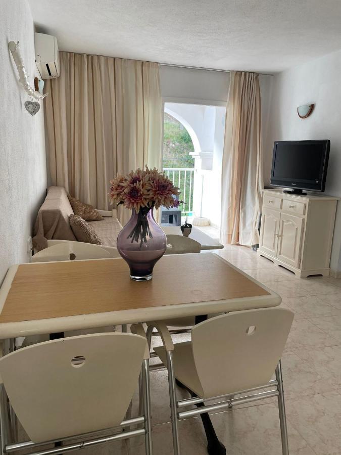 Apartamentos Torres Cardona Cala Llonga  Εξωτερικό φωτογραφία