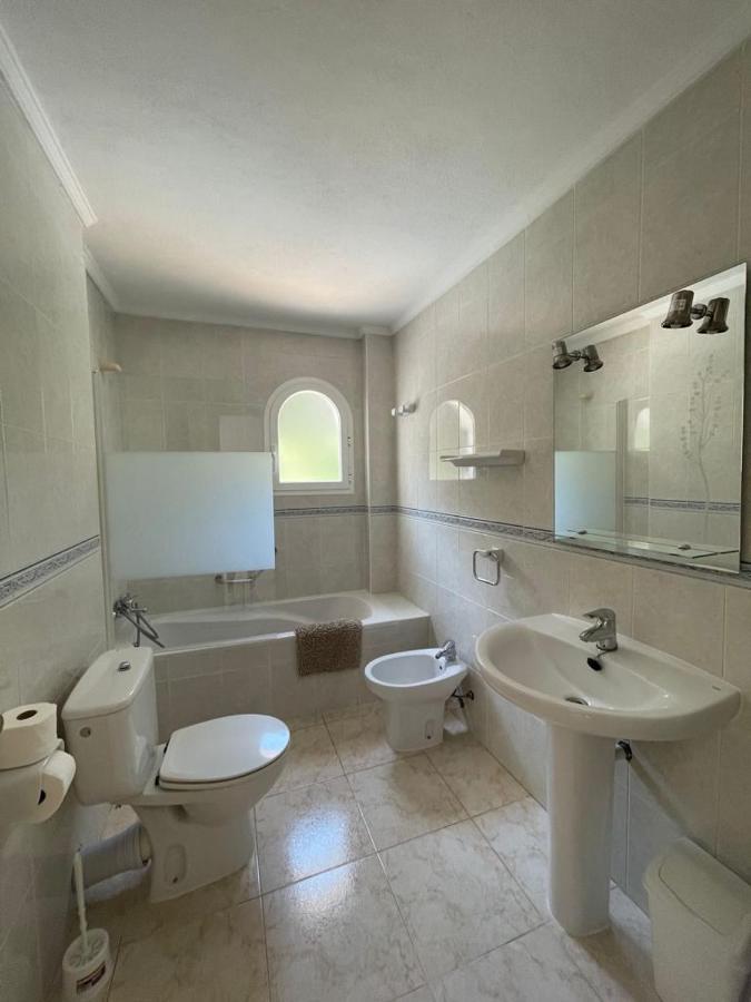 Apartamentos Torres Cardona Cala Llonga  Εξωτερικό φωτογραφία